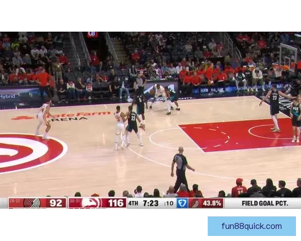 库明加连战连胜八场助老鹰全胜单场四记三分平生涯纪录